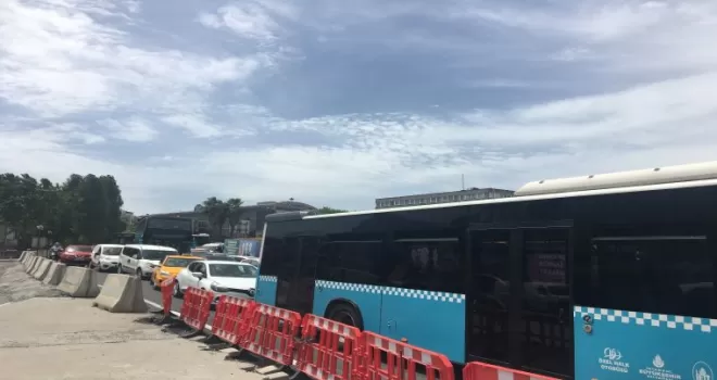 Unkapanı Kavşağı Köprüsü çalışmaları vatandaşları çileden çıkardı

