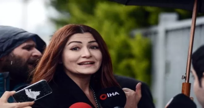 Ünlü oyuncu Deniz Çakır hakkında mütalaa
