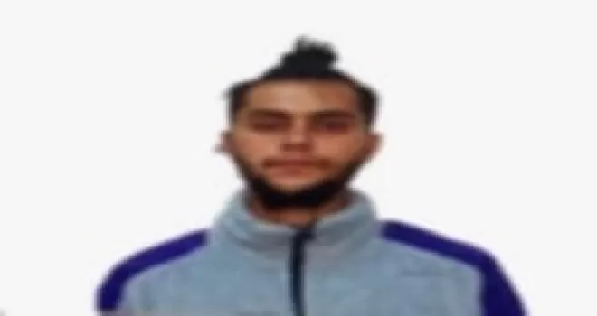 Uyuşturucu satıcılarının yakalanma anı kamerada
