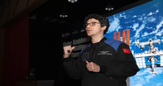 Uzaya çıkan ikinci astronot Sakarya’da: Uzaydan dünyayı görmek tarifsizdi