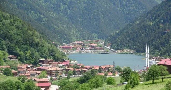 Uzungöl'deki kaçak yapıların yıkımına 15 Eylül’de başlanacak