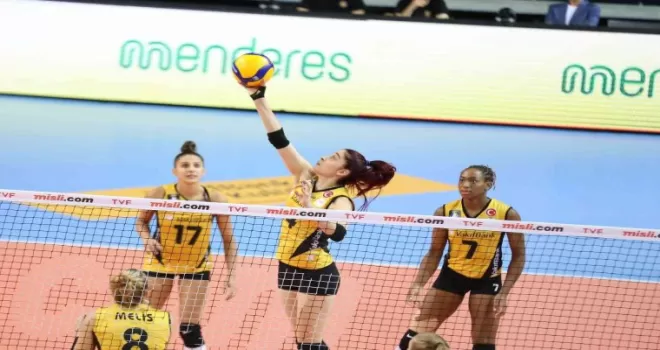 VakıfBank, ligde sezonu Yeşilyurt galibiyeti ile açtı
