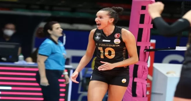 VakıfBank lige galibiyetle başladı
