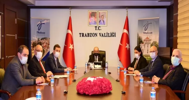 Vali Ustaoğlu Esnaf temsilcileri ile pandemi tedbirlerini değerlendirdi