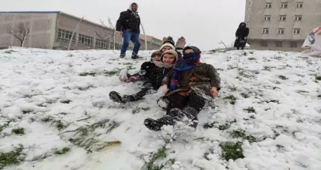 Vatandaşlar kısıtlamayı unuttu, kara koştu
