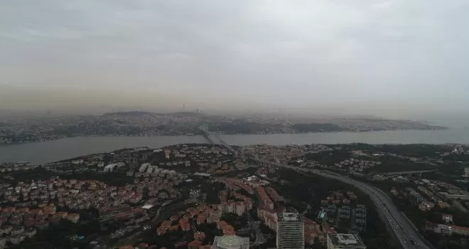 Yağmur bulutlarının gelişi böyle görüntülendi
