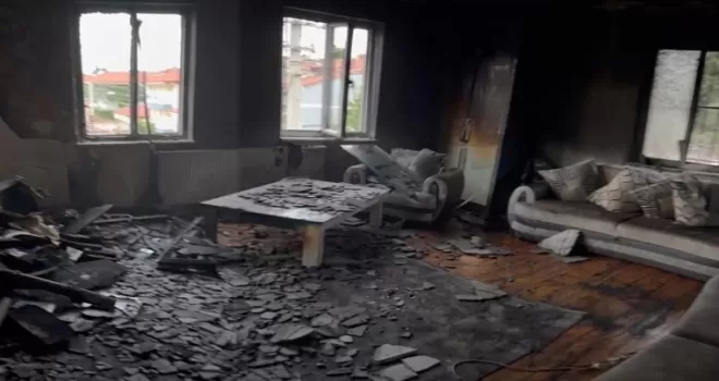 Yangında eşyaları kül olan aileye Sevgi Eli sahip çıktı
