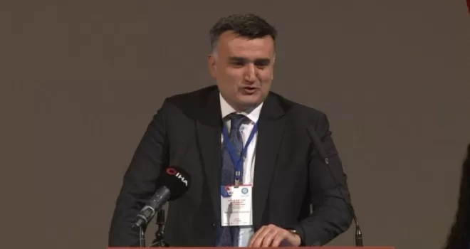 Yapay zeka eğitimde yeni imkanlar sunuyor
