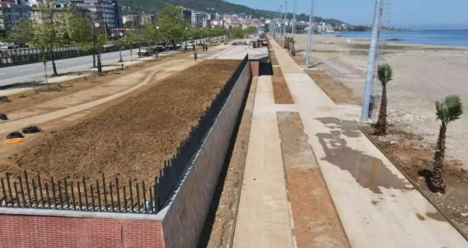 Yapımı tamamlanan plaj projesi açılışa hazır
