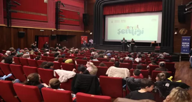 ’Yarıyıl Şenliği’ne renkli final