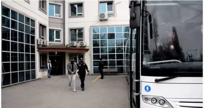 Yasadışı sanal bahis çetesine operasyon: 20 gözaltı
