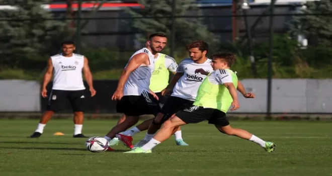 Yeni transfer Rosier, antrenmana geldi
