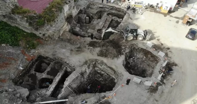 Yerin 4 metre altında çıktı, Roma dönenime ait olduğu belirlendi
