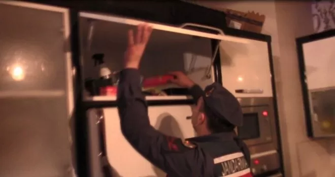 Yılbaşı partisine baskın
