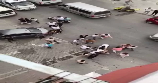 Yol verme kavgasında ortalık savaş alanına döndü
