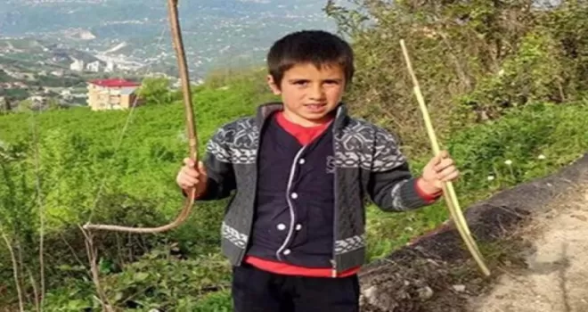Yorgun mermiden ağır yaralanan 9 yaşındaki çocuk yaşam mücadelesini kaybetti
