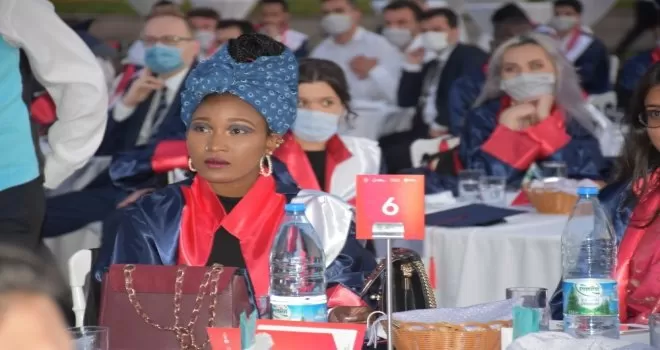 YTB’den uluslararası öğrenciler için mezuniyet töreni
