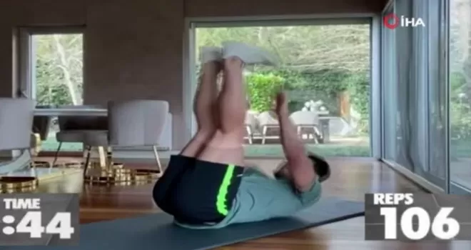 Falcao’dan 45 saniyede 106 mekik