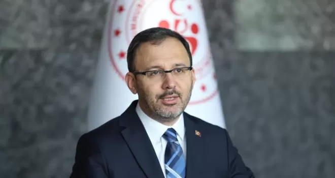 Bakan Kasapoğlu, İlke Özyüksel’i tebrik etti