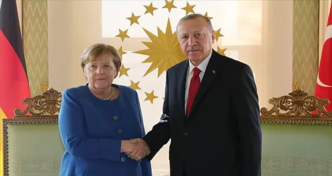 Erdoğan,  Merkel ile görüştü