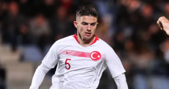 Avcı, Emre Belezöğlu'nu Avladı! 