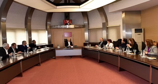 Kılıçdaroğlu, Türk Tabipleri Birliği heyetini kabul etti