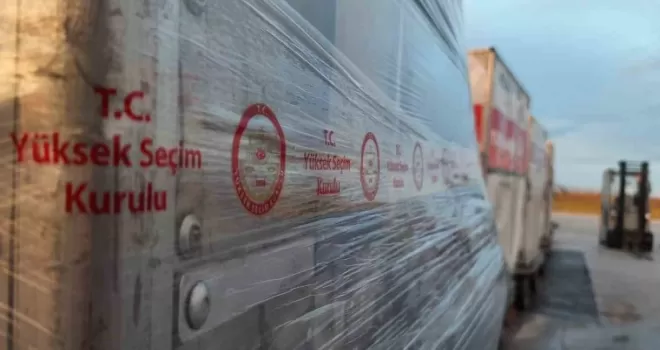 Yurt dışında kullanılan oylar Ankara’ya getirildi

