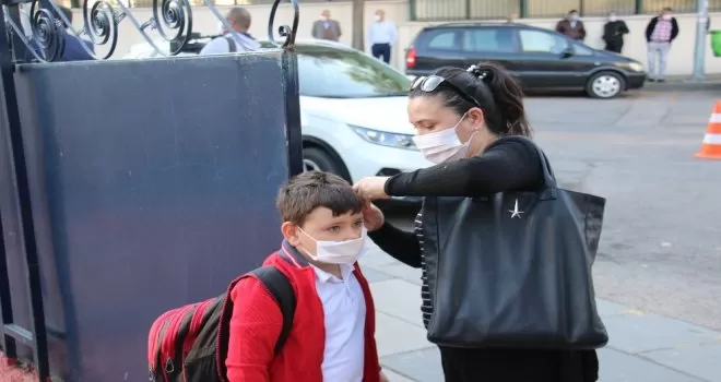 Yüz yüze eğitimde ikinci aşamaya geçildi
