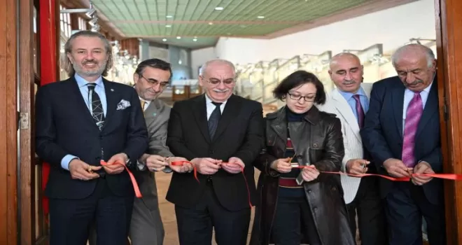 ’Zamanın Eskitemedikleri’ sergisi kapılarını açtı
