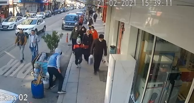 Zeytinburnu’nda tüp hırsızı kamerada
