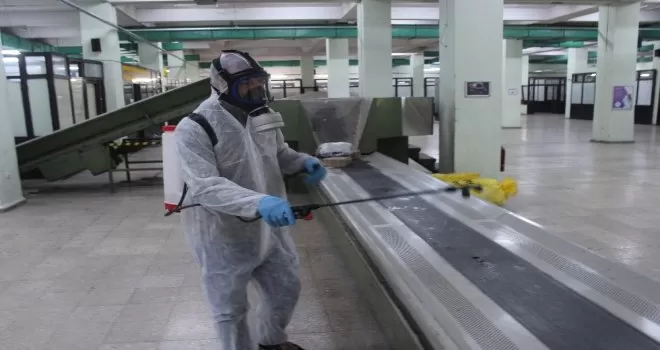 Zeytinburnu’ndaki PTT’ler dezenfekte edildi
