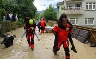 AFAD, Batı Karadeniz’de meydana gelen aşırı yağışlardaki son durumu açıkladı
