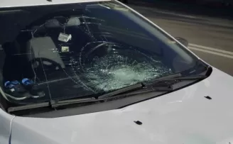 Gümüşhane’de yolun karşısına geçmeye çalışan üniversite öğrencisine otomobil çarptı
