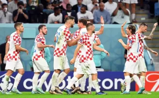 Hırvatistan, penaltılarla çeyrek finalde
