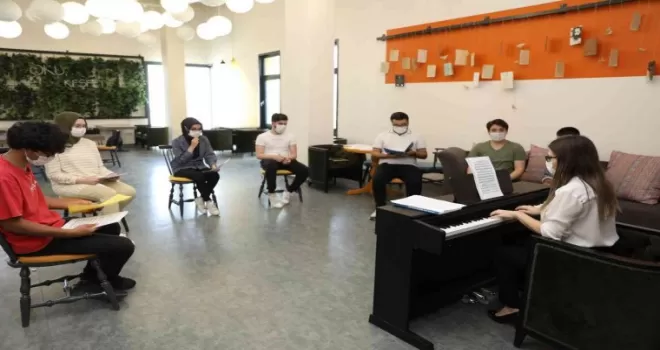 Başakşehir Müzik Akademisi’nden konservatuvara

